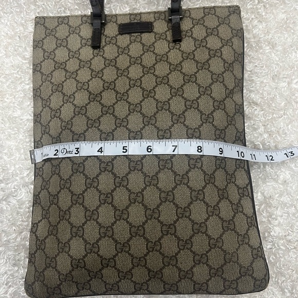 Gucci GG Plus Monogram Flat Vertical Tote - Picture 6 of 15